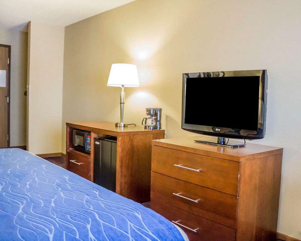 Comfort Inn Iron Mountain Szoba fotó