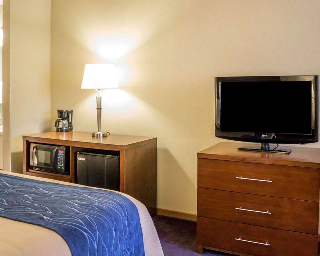 Comfort Inn Iron Mountain Szoba fotó